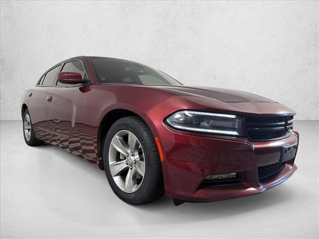 Used 2017 Dodge Charger SXT