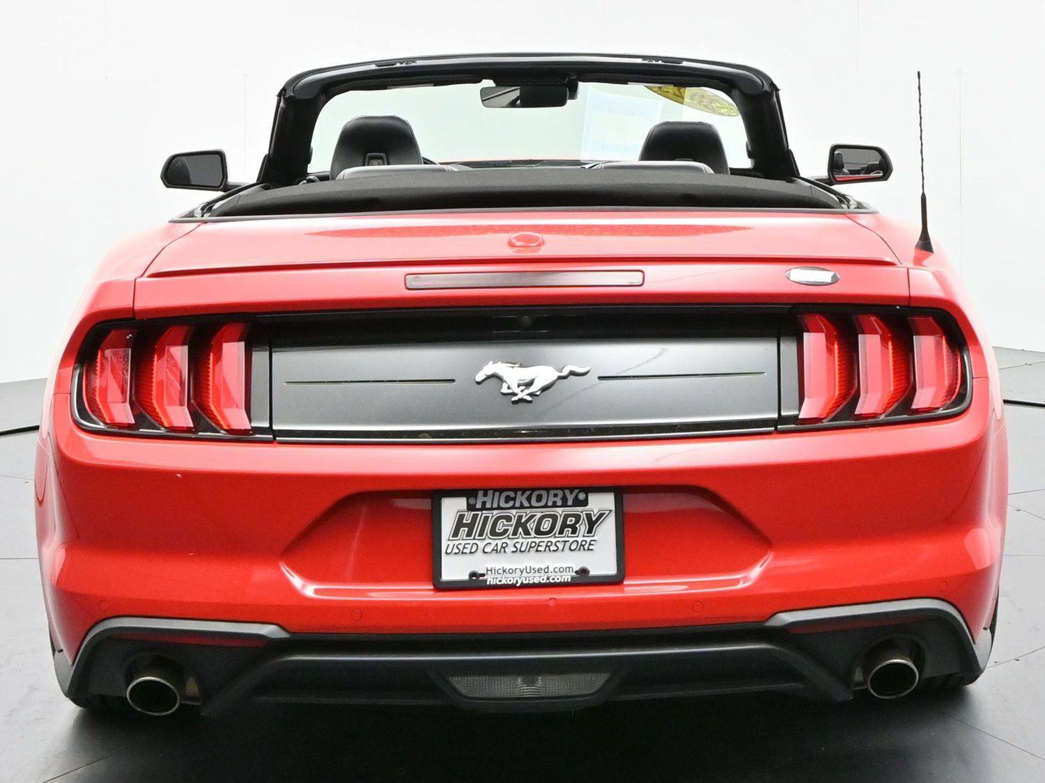 Used 2023 Ford Mustang Premium image 6