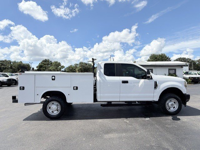 Used 2018 Ford F250 XL w/ Power Equipment Group AWD/4WD image 5