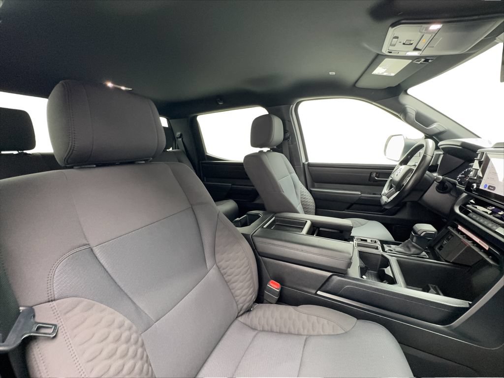 Used 2026 Toyota Tundra SR AWD/4WD image 32