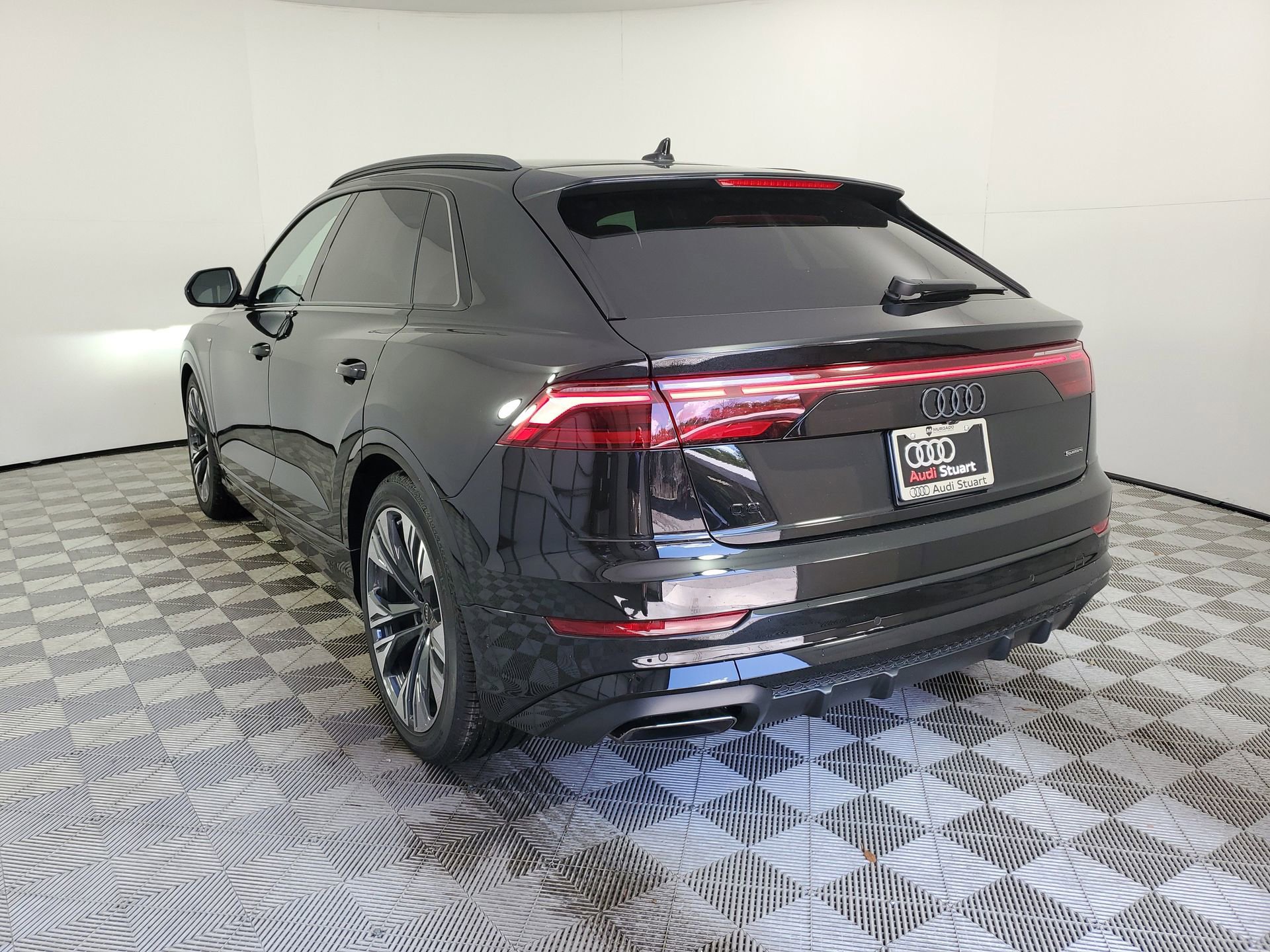 New 2026 Audi Q8 Premium Plus image 8