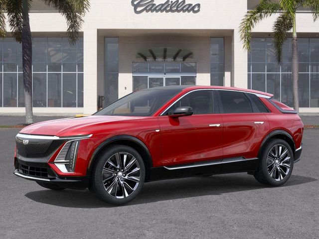 New 2025 Cadillac Lyriq Luxury AWD/4WD image 2