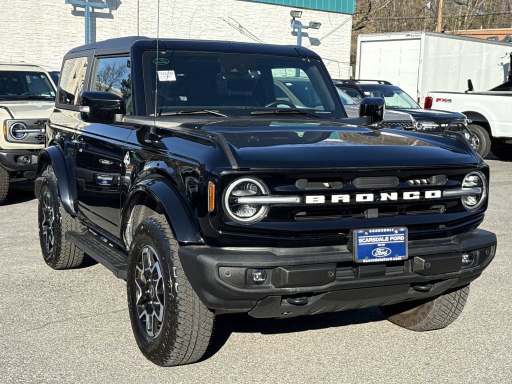 Used 2022 Ford Bronco Outer Banks image 14