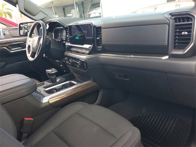 Used 2024 Chevrolet Silverado 1500 RST image 13