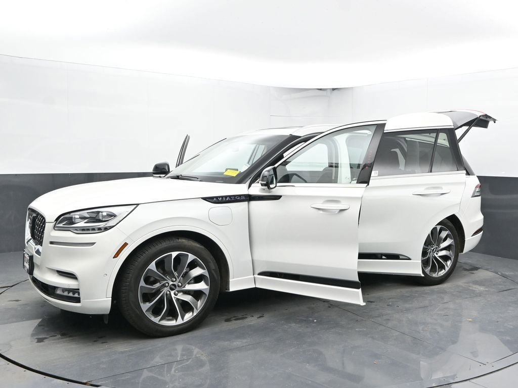 Used 2021 Lincoln Aviator Grand Touring w/ Equipment Group 302A image 60