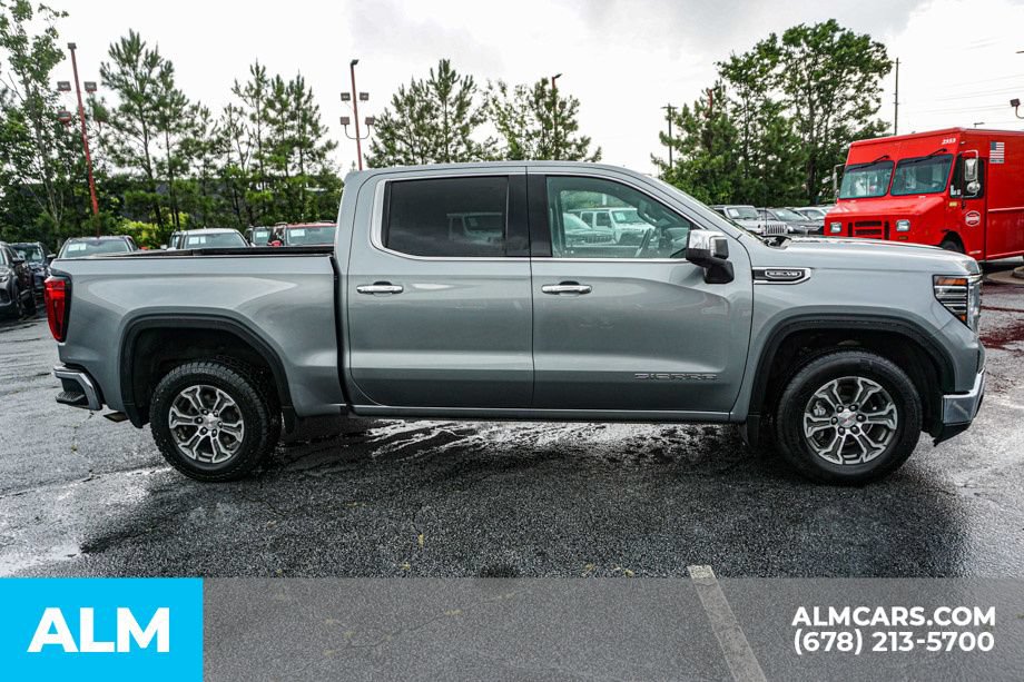 Used 2025 GMC Sierra 1500 SLT RWD image 8