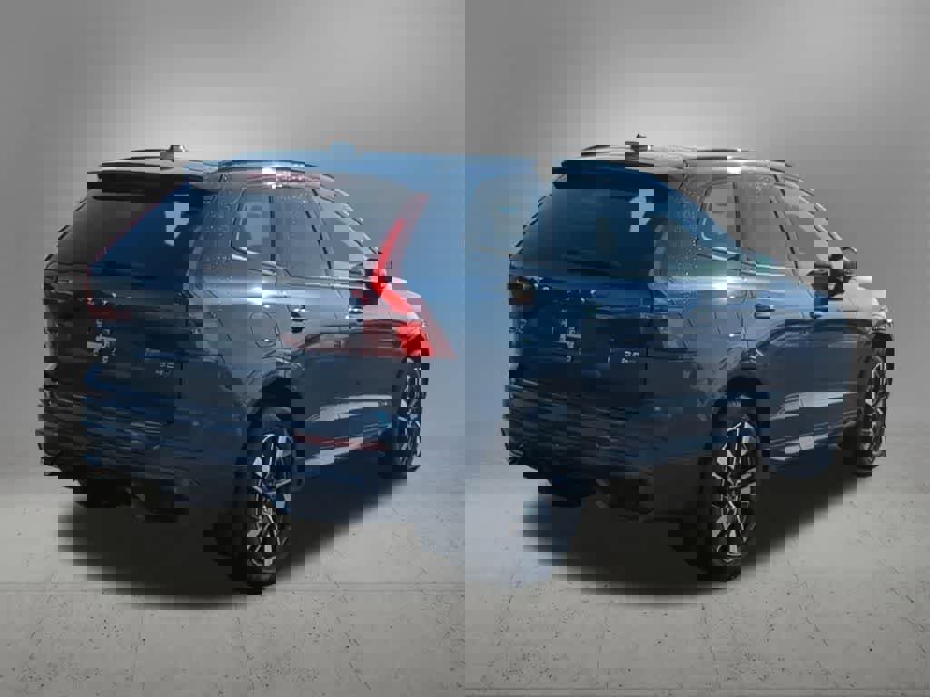 New 2026 Volvo XC60 B5 Core w/ Protection Package Premier image 6