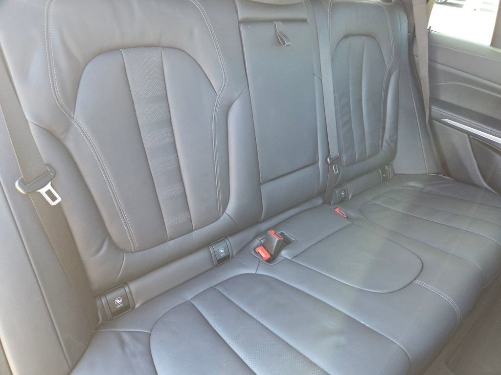 Used 2021 BMW X5 xDrive40i w/ Premium Package image 37