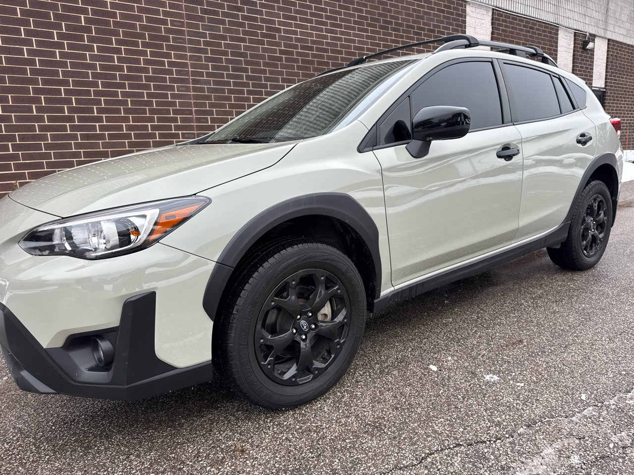 Used 2023 Subaru Crosstrek 2.0i Premium w/ Special Edition image 32