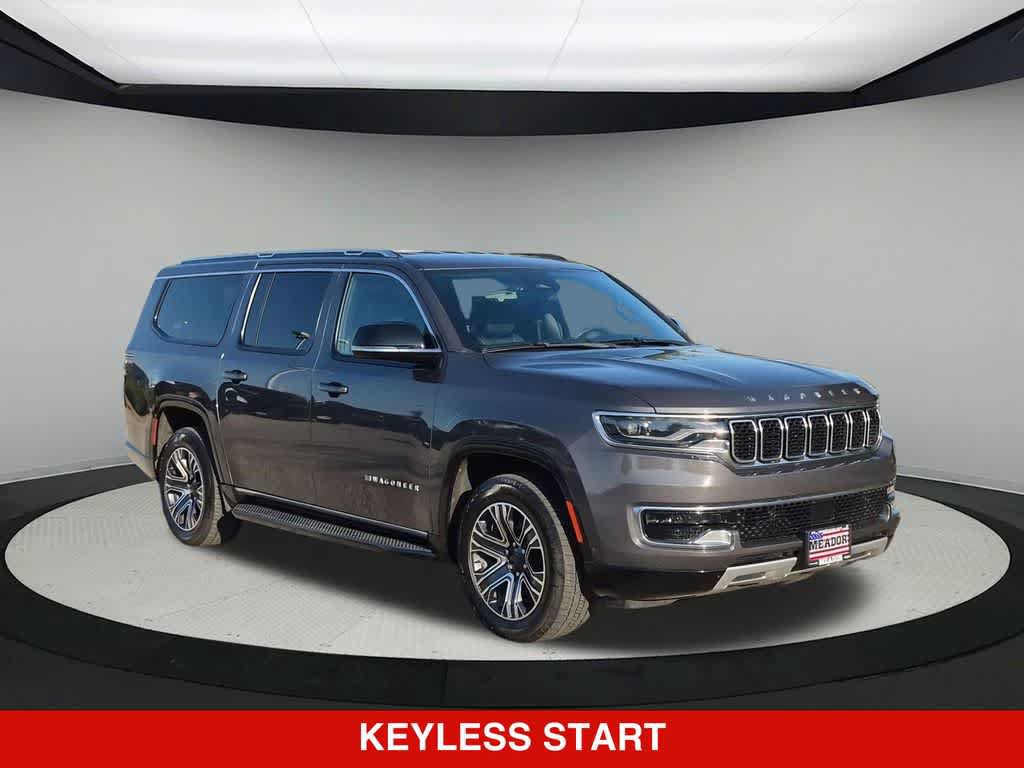Used 2024 Jeep Wagoneer L Series II w/ Flexible Seating Group RWD image 9