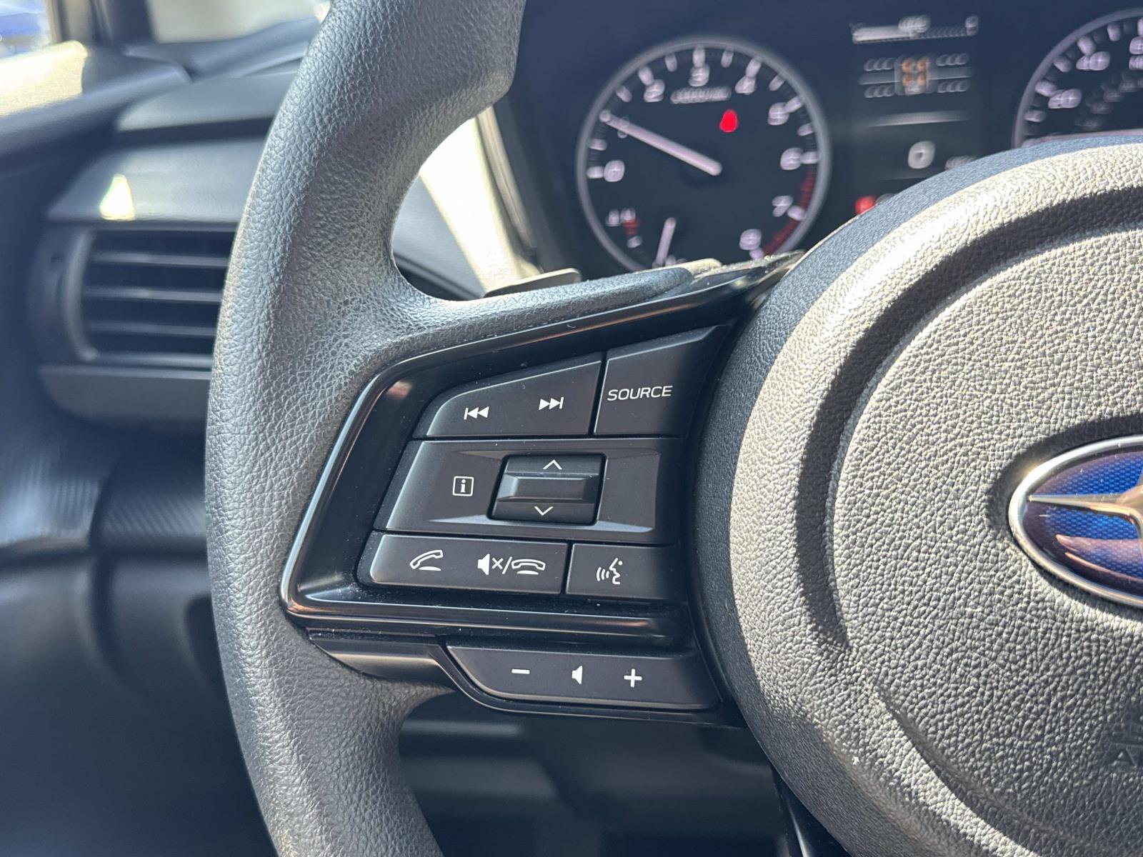 Certified 2024 Subaru Crosstrek 2.0i Premium w/ Crosstrek Mirror Package AWD/4WD image 17