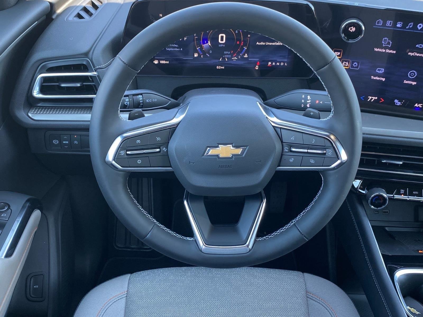New 2027 Chevrolet Traverse LT w/ Sun and Wheel Package FWD image 8