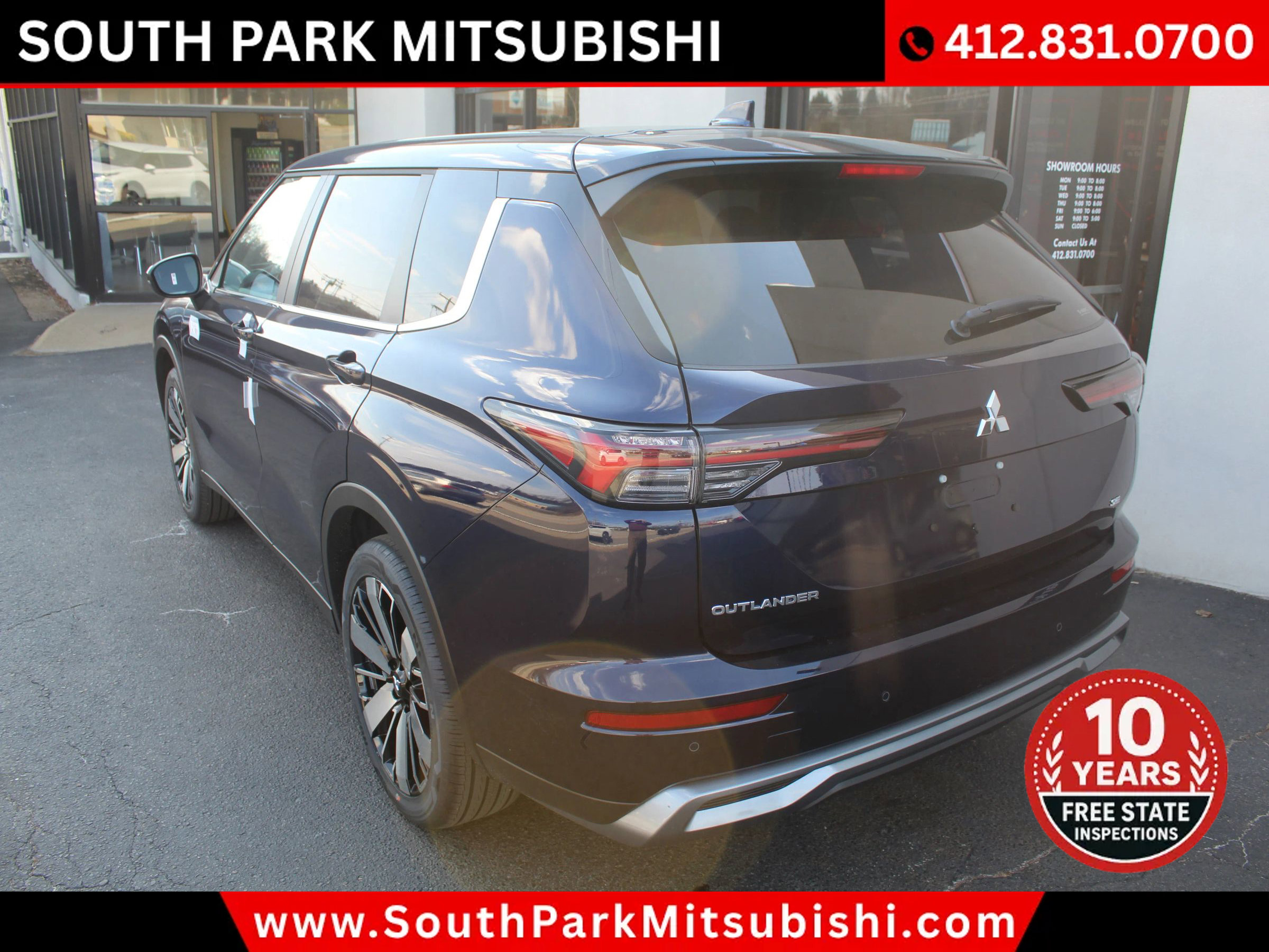 New 2025 Mitsubishi Outlander SE image 8