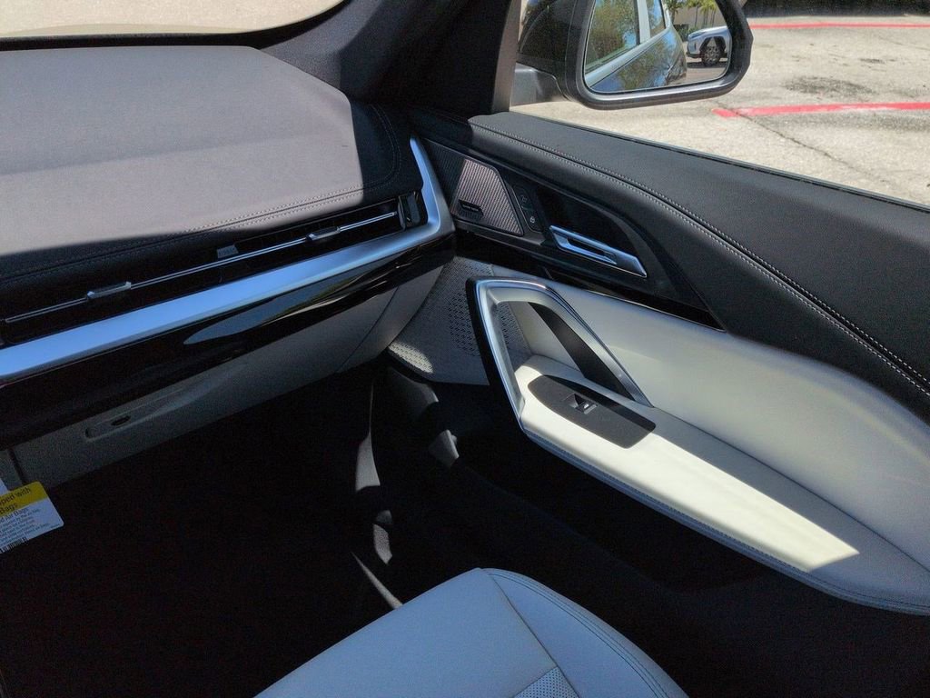 New 2026 BMW X1 xDrive28i w/ Convenience Package image 17