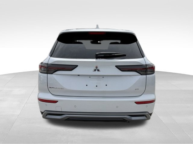 New 2026 Mitsubishi Outlander SE FWD image 4