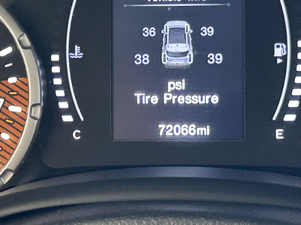 Used 2020 Jeep Renegade Sport w/ Sport Appearance Group FWD image 28
