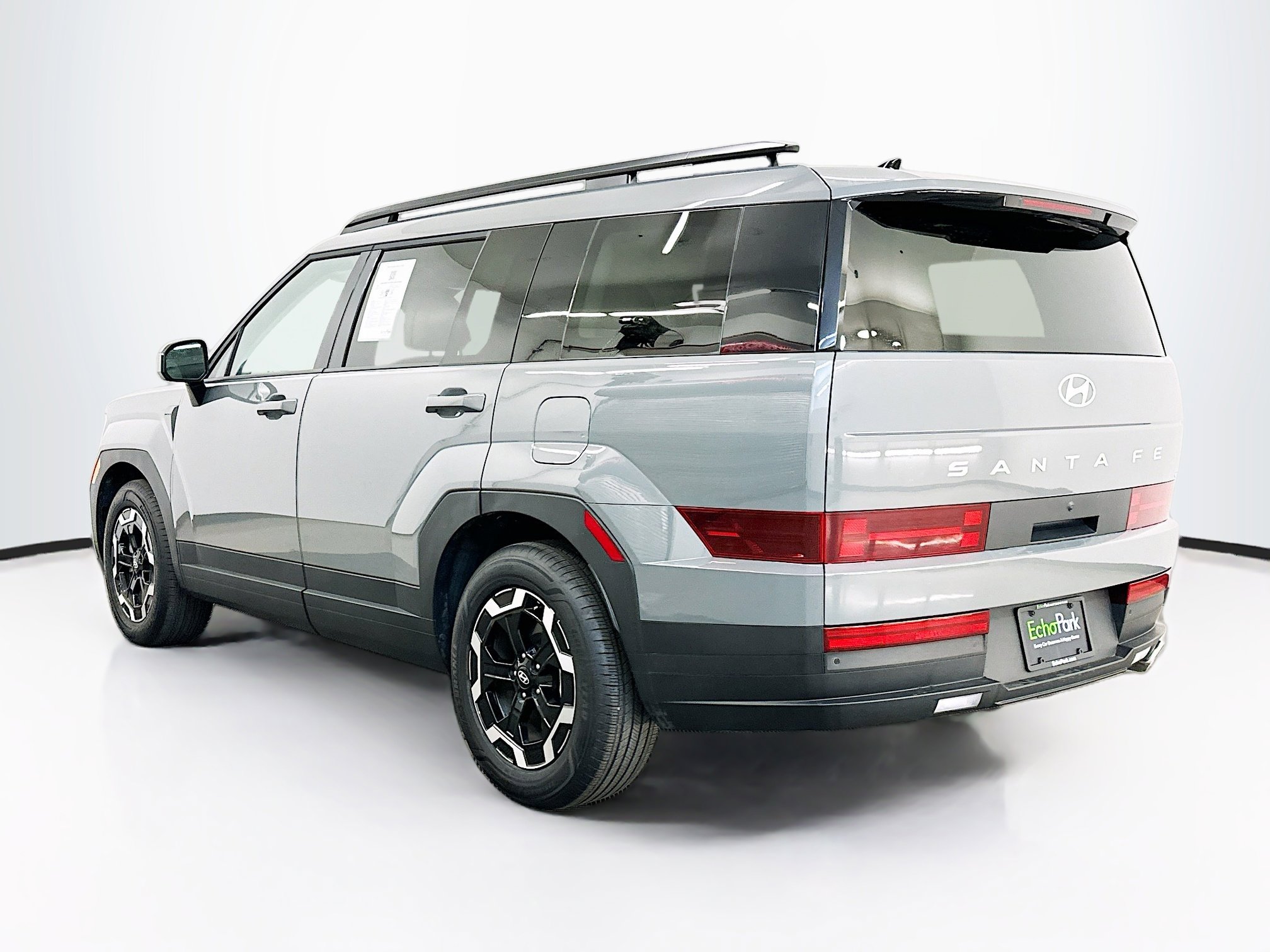 Used 2026 Hyundai Santa Fe SEL image 5