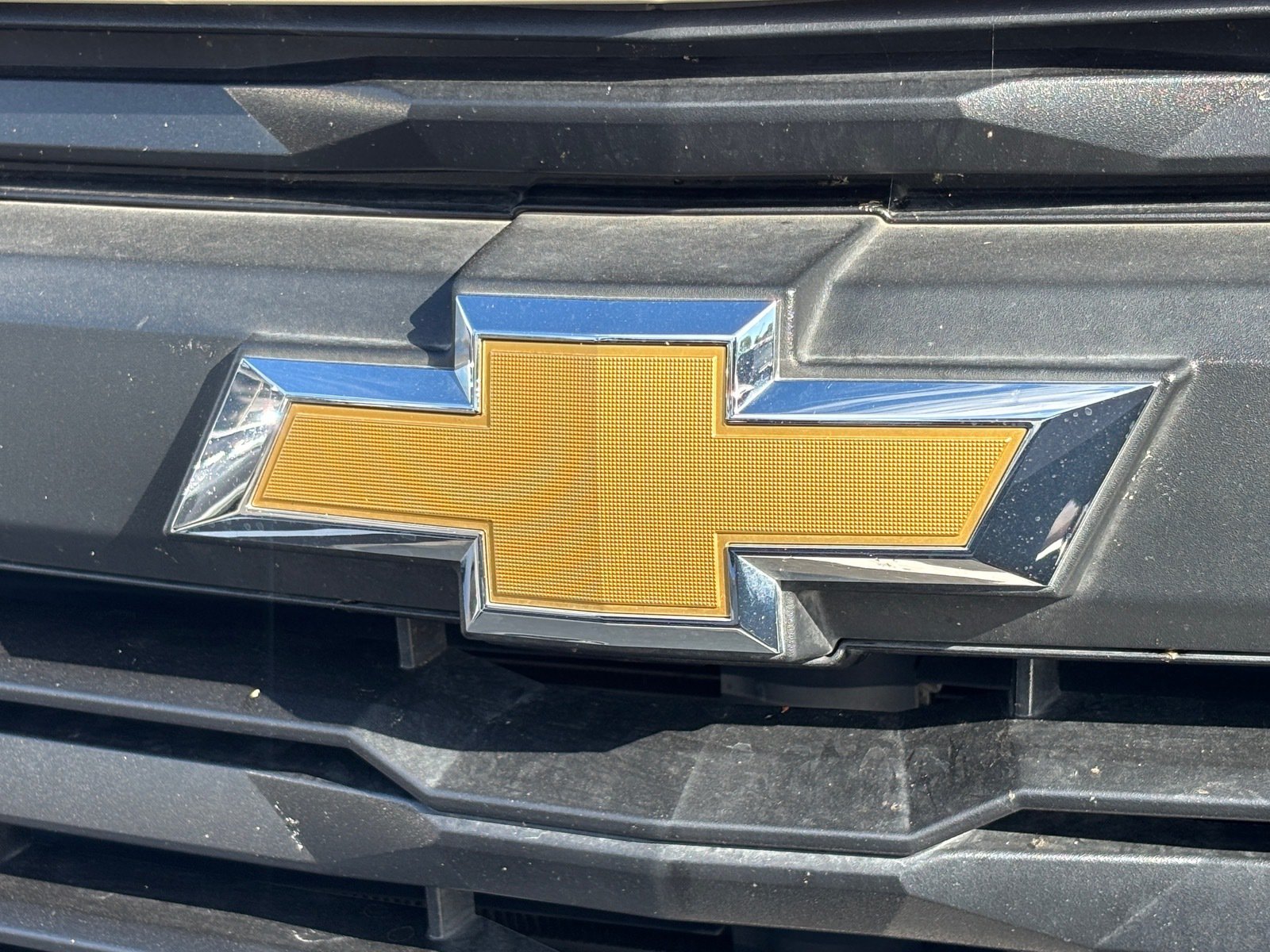 Used 2024 Chevrolet Colorado W/T w/ WT Convenience Package RWD image 9