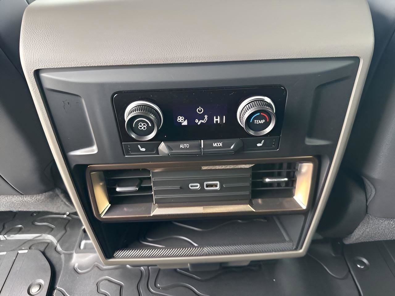 New 2025 GMC Hummer EV 3X w/ LPO, Illumination Package image 23