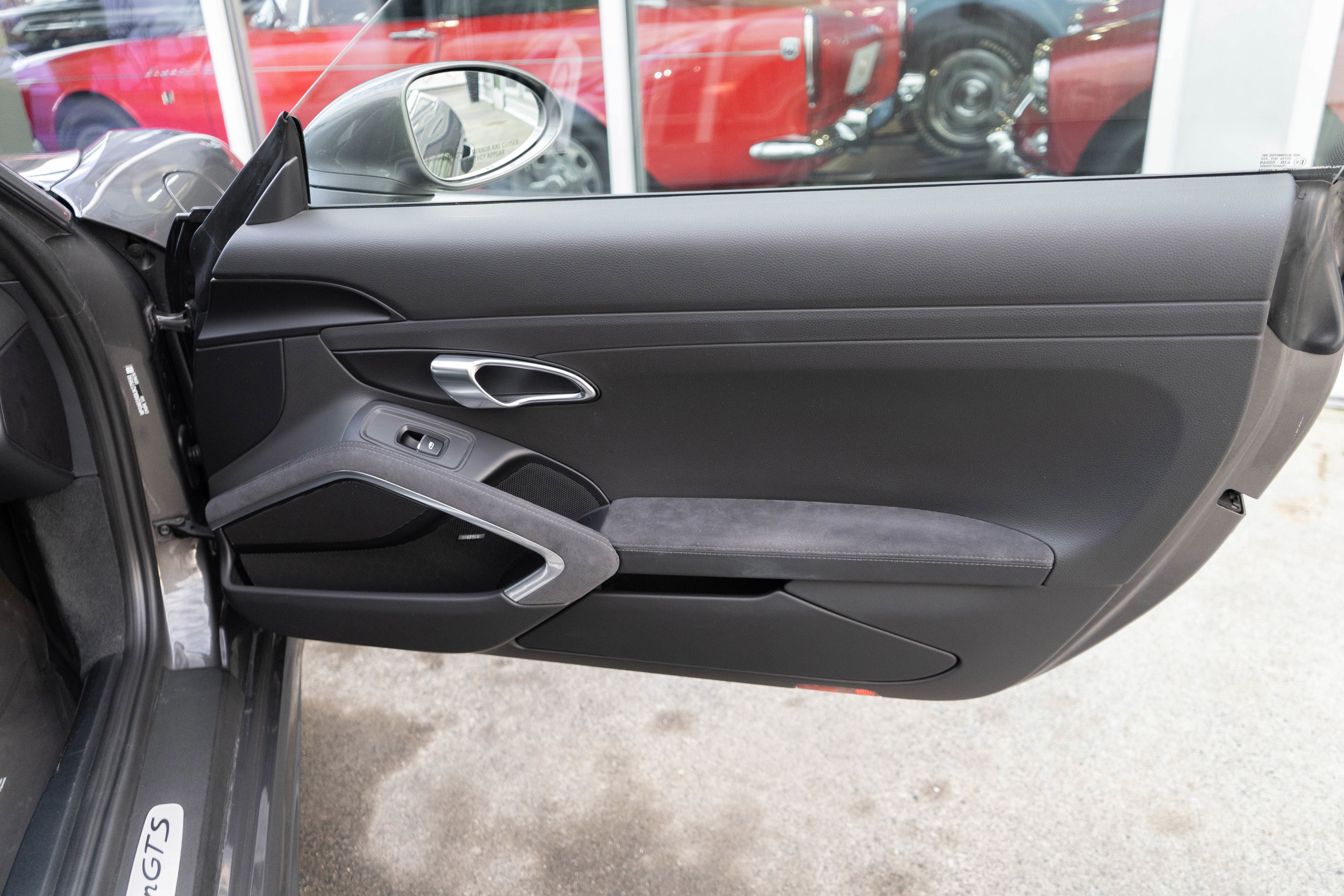 Used 2018 Porsche 718 Cayman GTS image 29