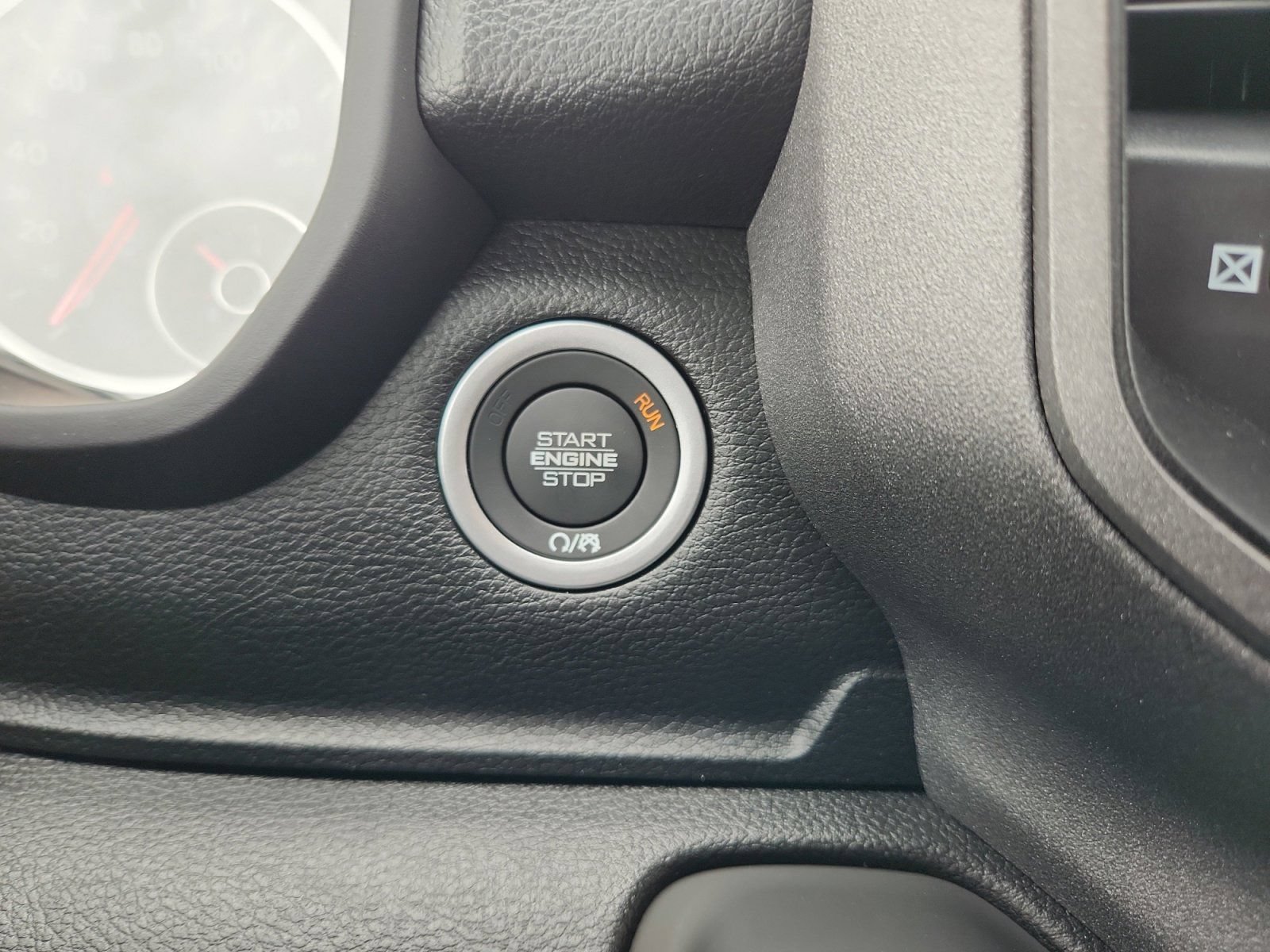 New 2026 RAM 1500 Express RWD image 17