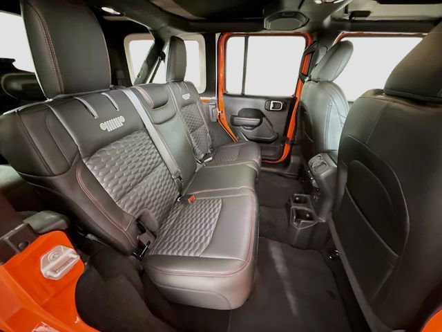 Used 2023 Jeep Wrangler Unlimited Rubicon w/ Cold Weather Group image 25