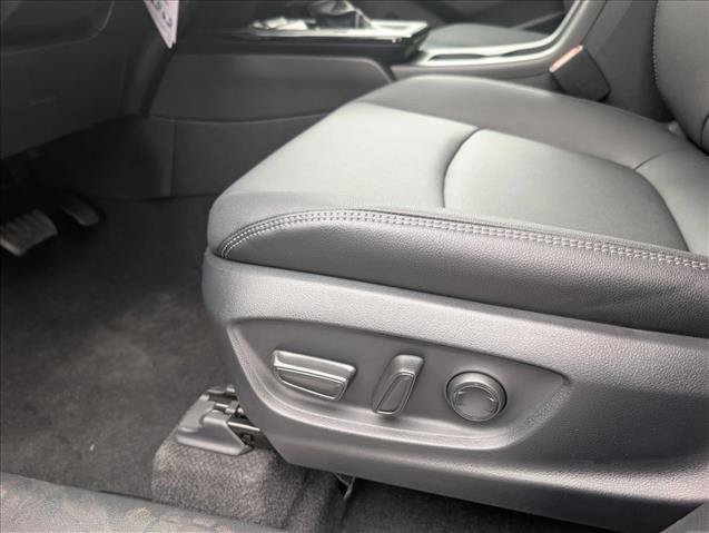 New 2026 Toyota Corolla Cross XLE AWD/4WD image 4