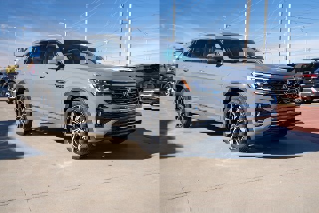 New 2026 Volkswagen Atlas Cross Sport SEL Premium R-Line image 8