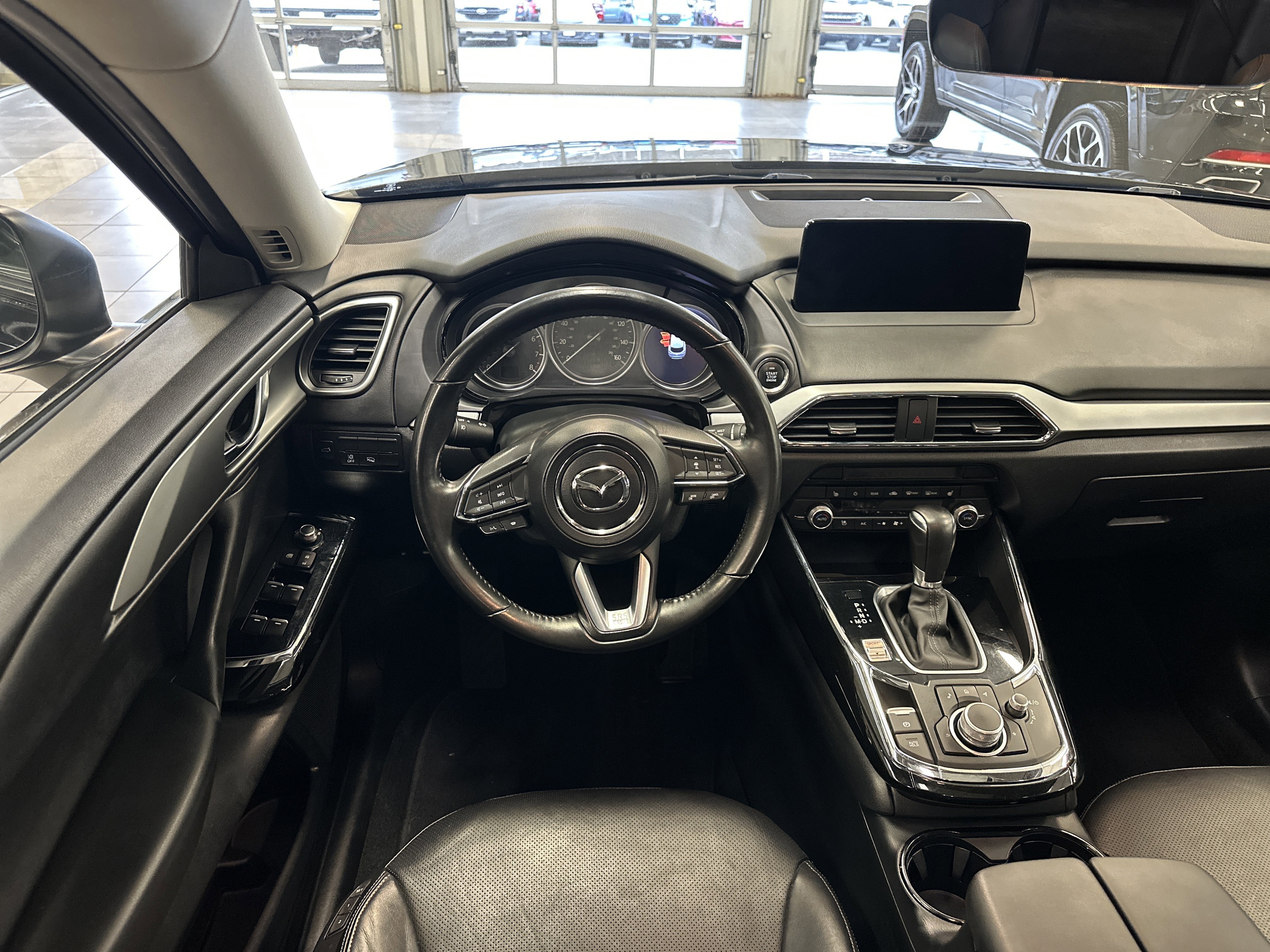 Used 2023 MAZDA CX-9 Touring Plus image 2