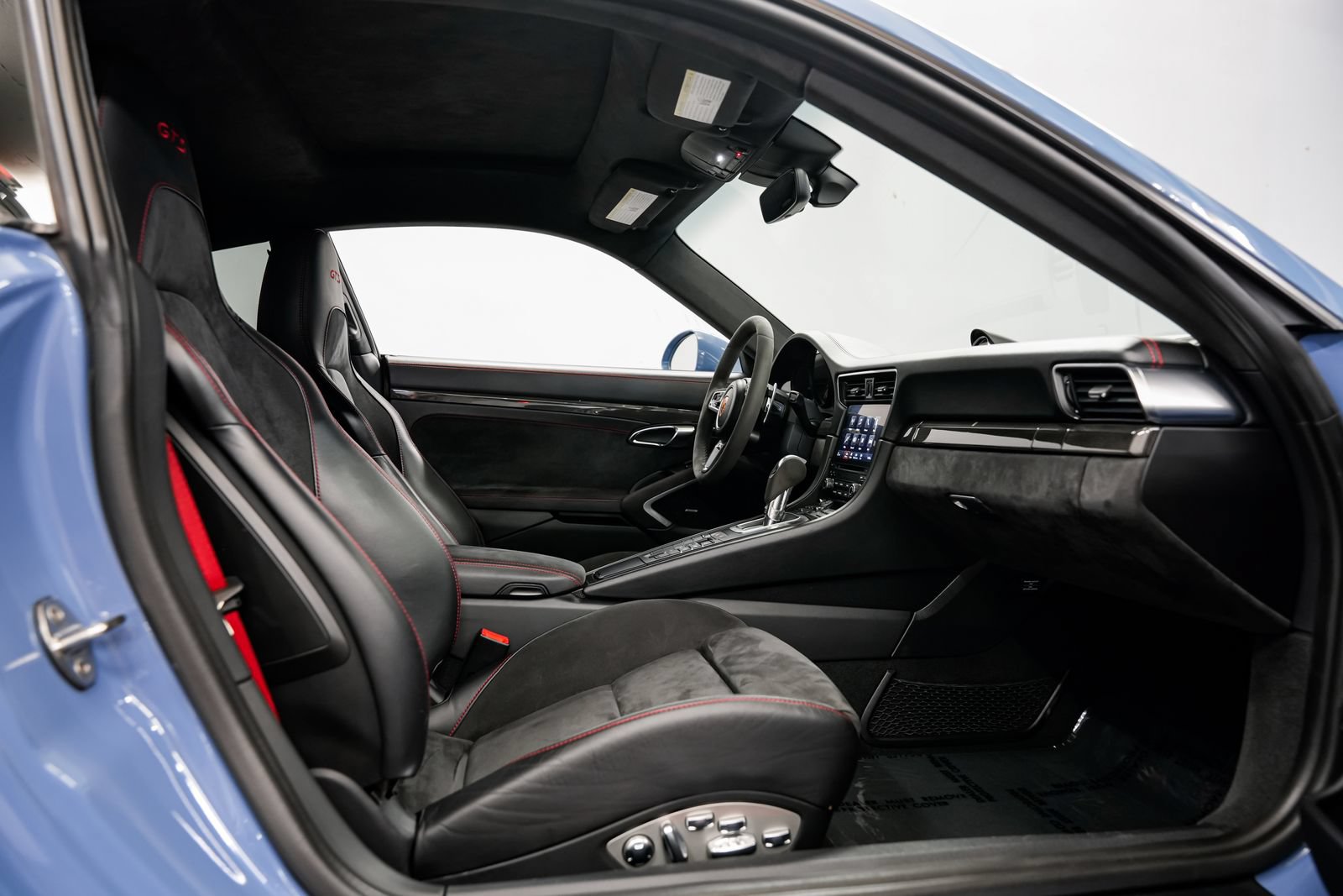 Used 2019 Porsche 911 Carrera 4 GTS AWD/4WD image 30