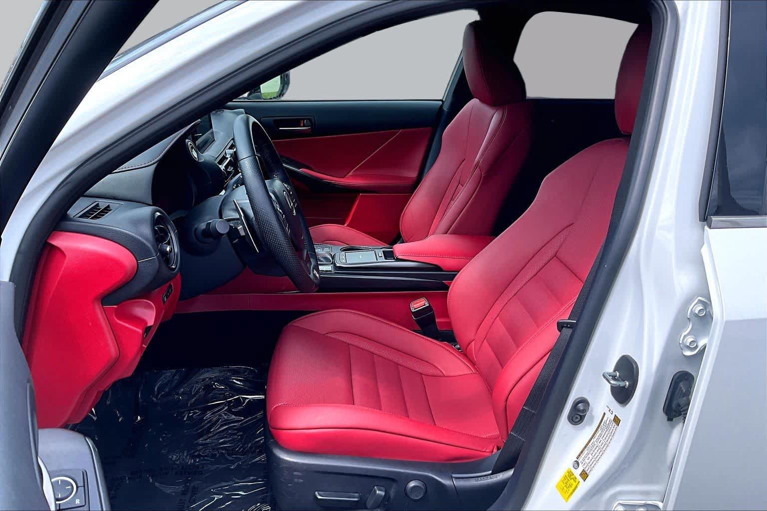 Used 2023 Lexus IS 350 F Sport w/ Accessory Package 2 RWD image 8