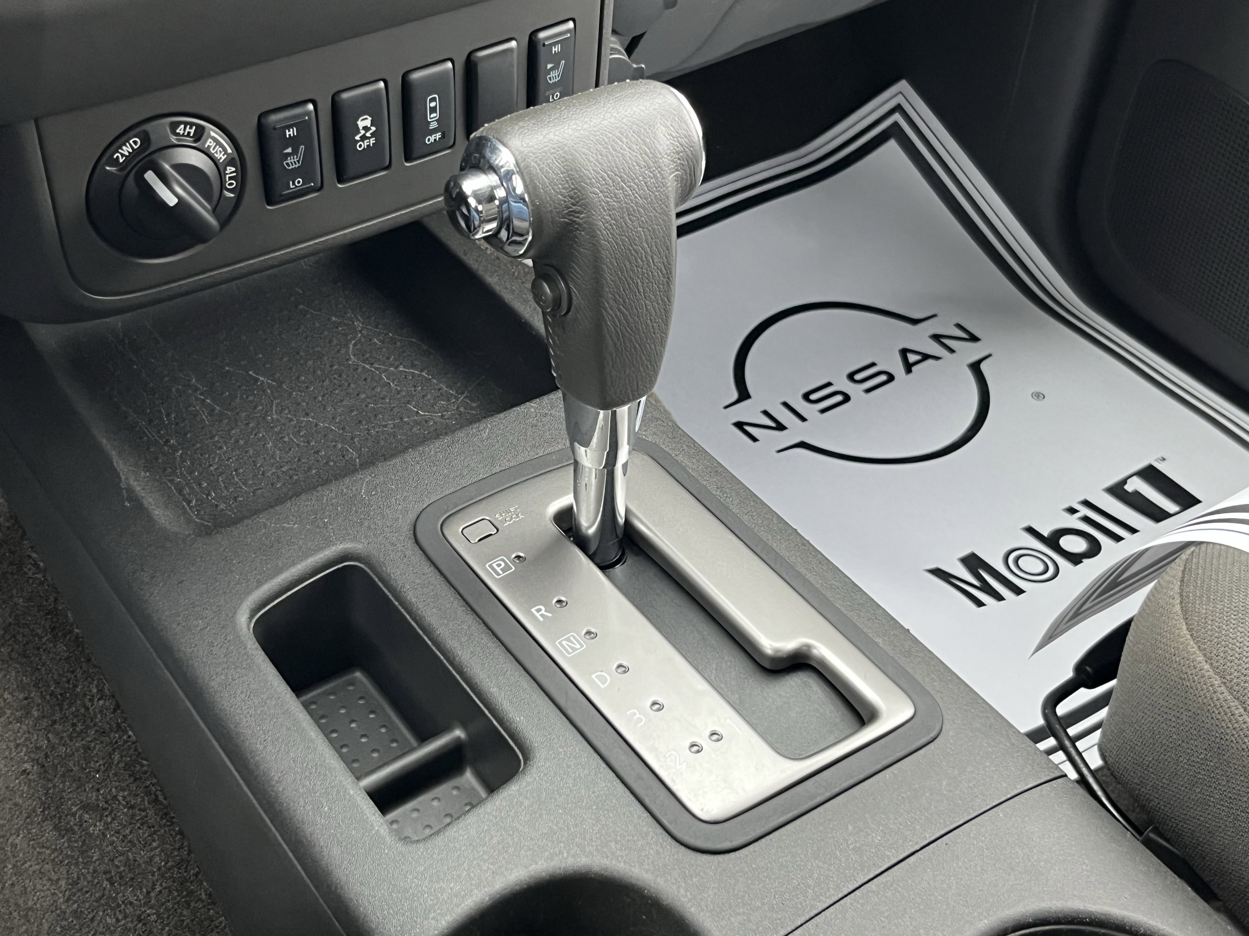 Used 2016 Nissan Frontier SV w/ SV Value Truck Package AWD/4WD image 24