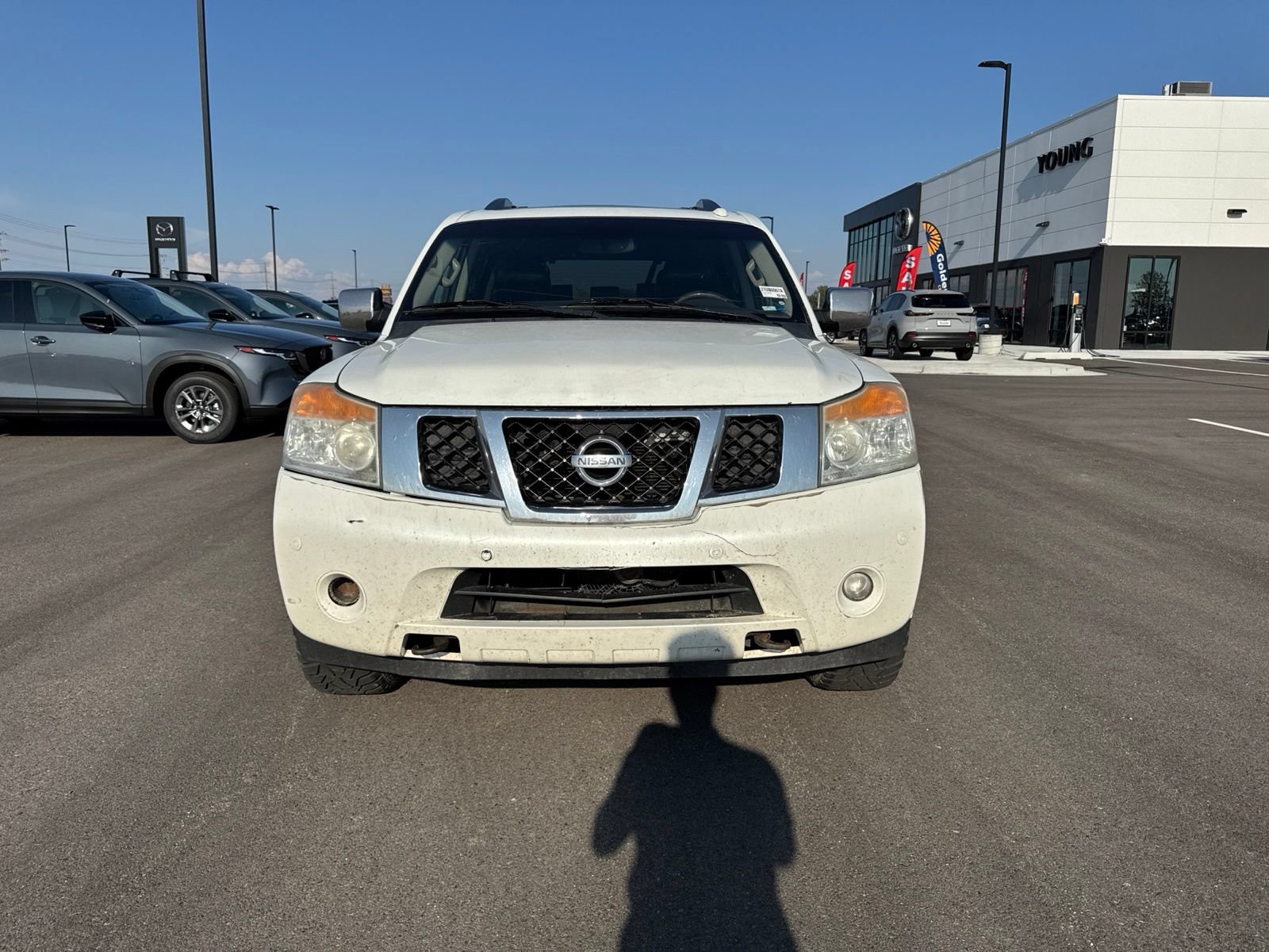 Used 2014 Nissan Armada Platinum AWD/4WD image 2