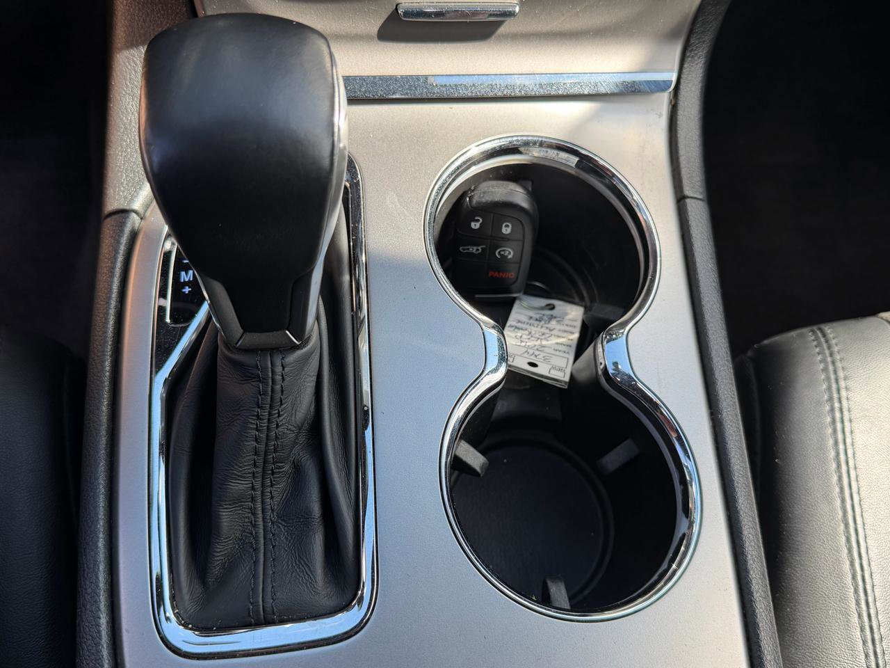 Used 2018 Jeep Grand Cherokee Altitude AWD/4WD image 23