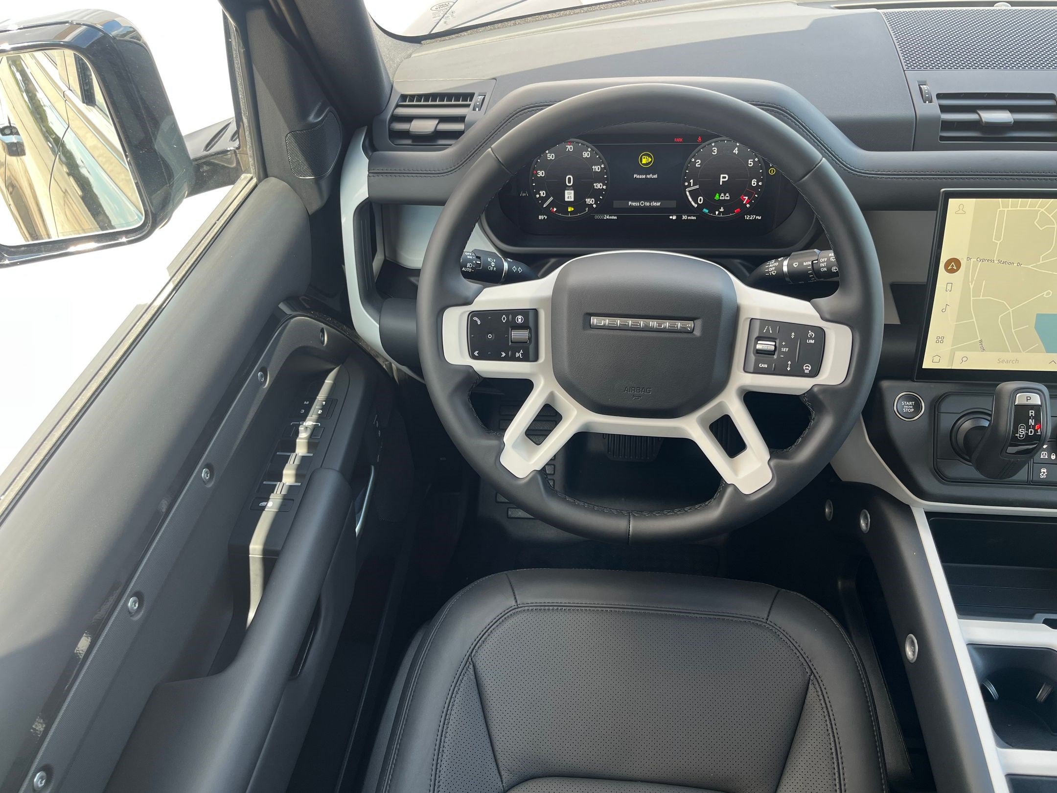 Used 2026 Land Rover Defender 110 S AWD/4WD image 28