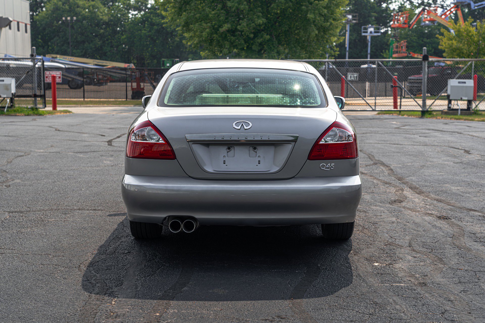 Used 2002 INFINITI Q45 image 4