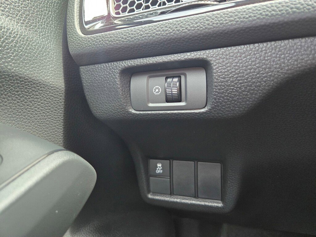 Certified 2025 Honda Civic Sport image 25