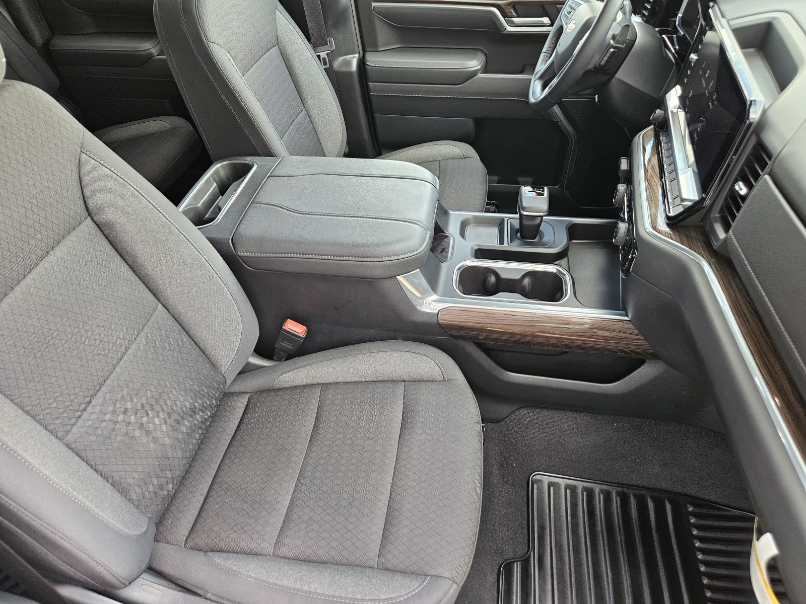 New 2026 Chevrolet Silverado 1500 LT w/ Convenience Package II RWD image 15
