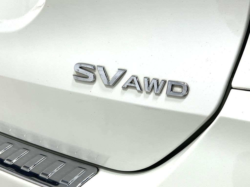 Used 2017 Nissan Rogue SV image 39