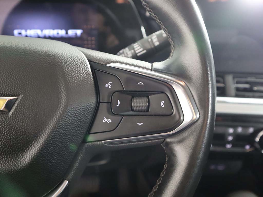 Used 2024 Chevrolet Trax LT w/ LT Convenience Package FWD image 41