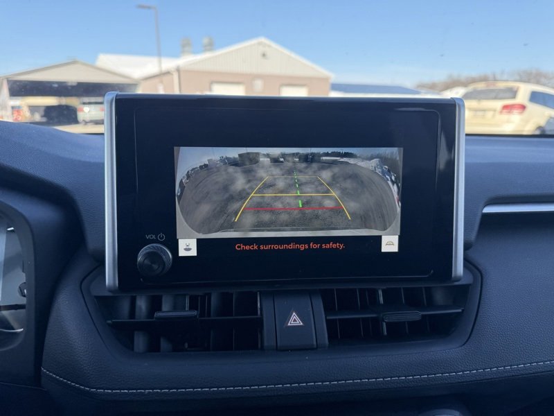 Used 2024 Toyota RAV4 LE image 14