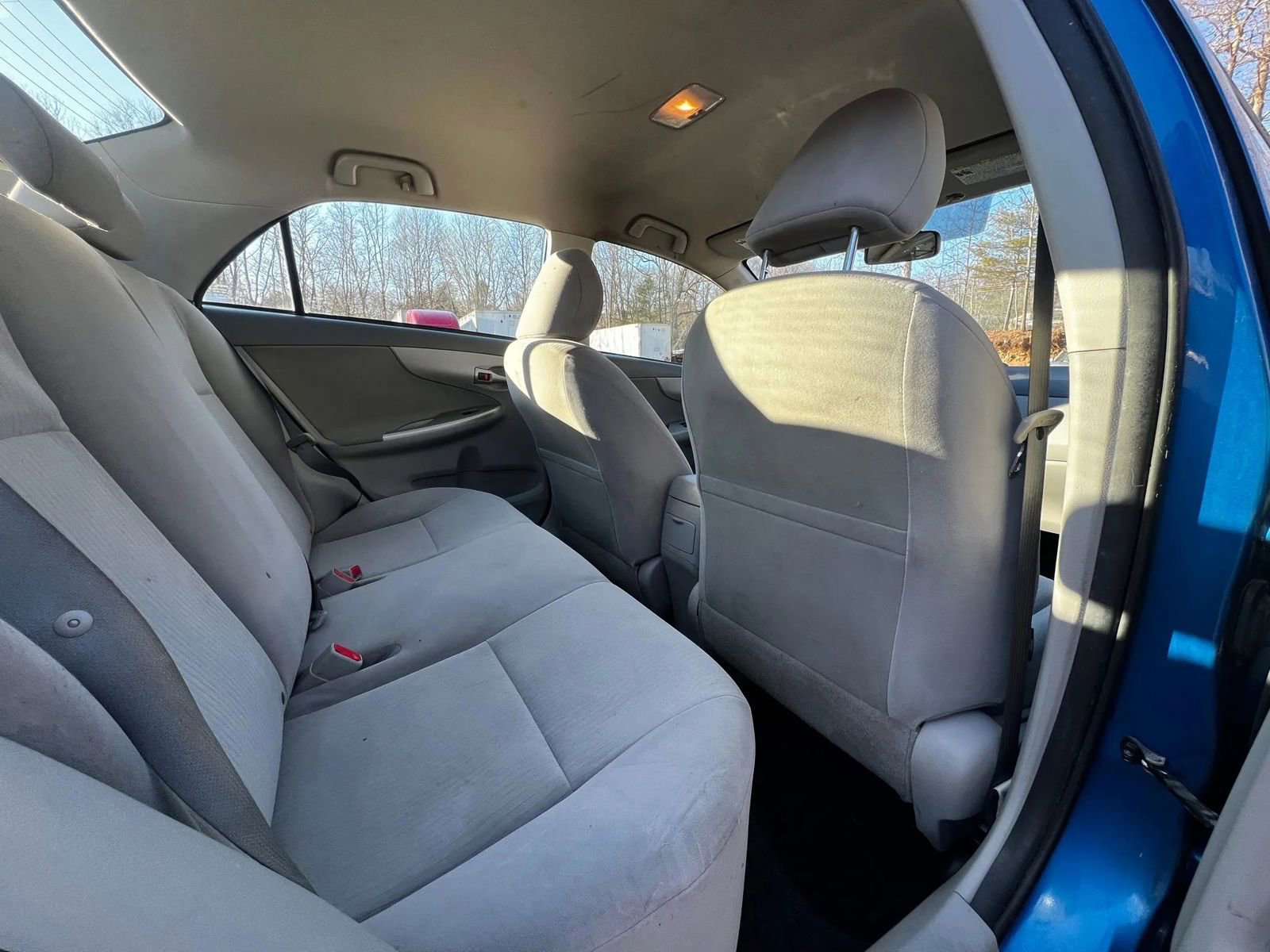 Used 2010 Toyota Corolla LE image 11