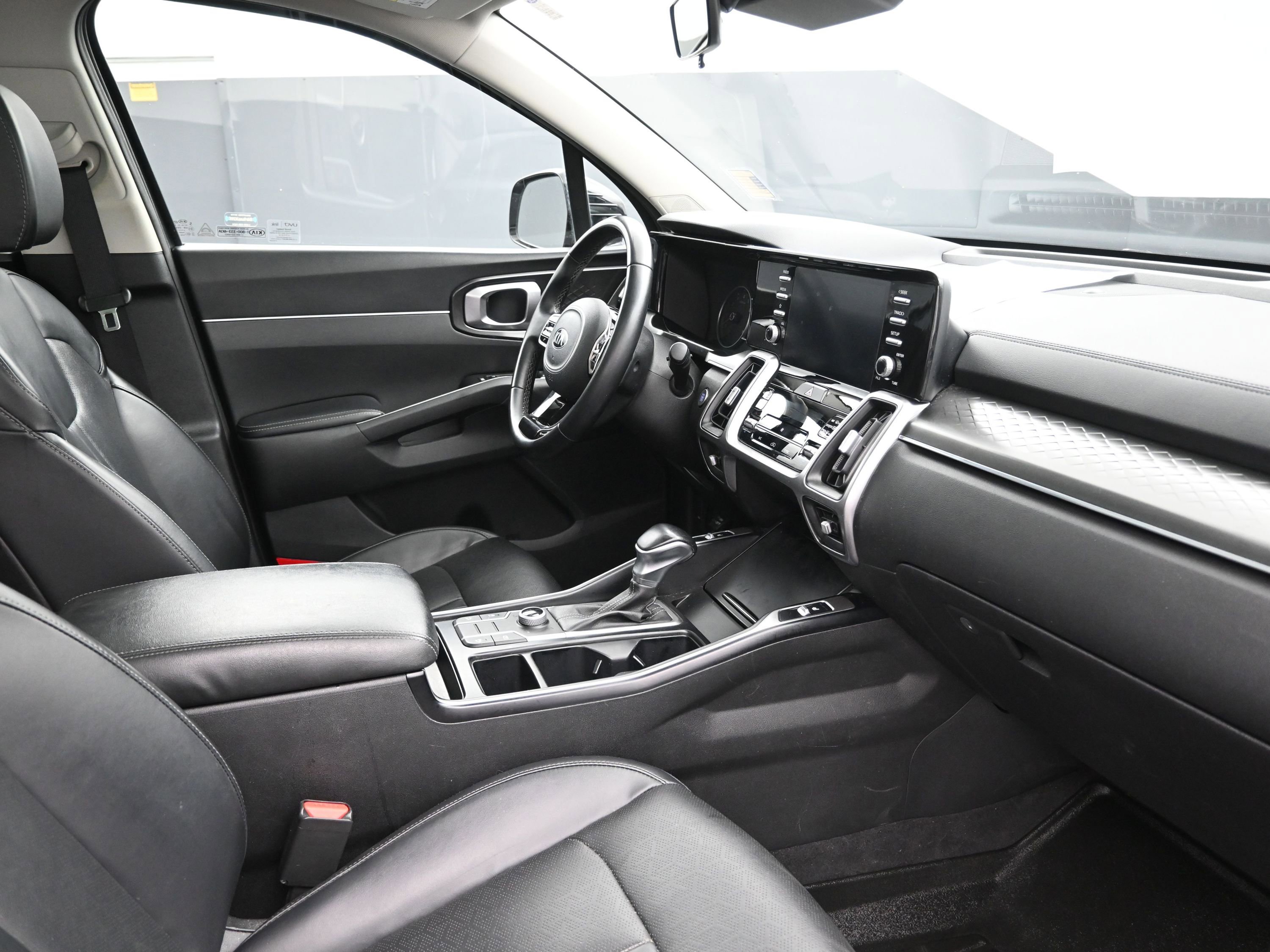 Used 2021 Kia Sorento S w/ Panoramic Sunroof Package AWD/4WD image 28