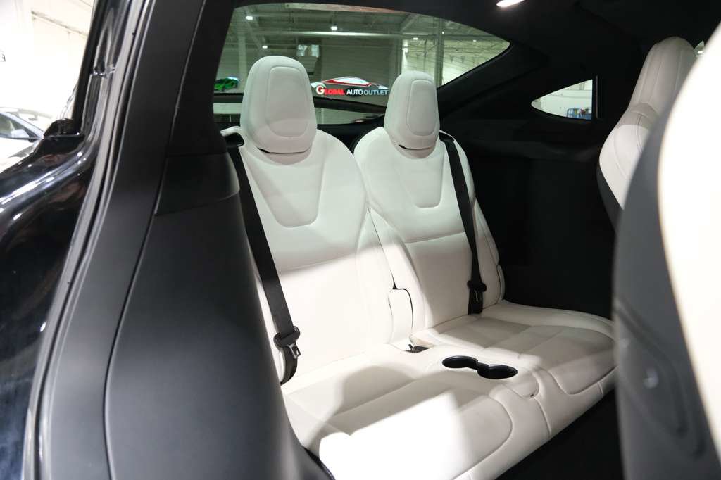 Used 2020 Tesla Model X Performance image 26