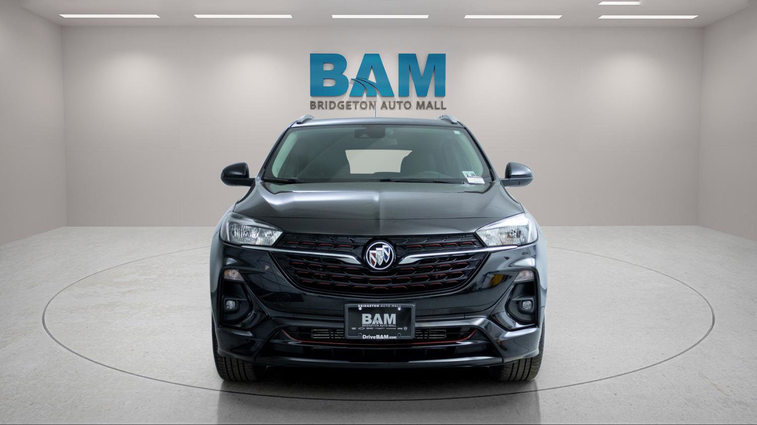 Used 2023 Buick Encore GX Select w/ Sport Touring Package image 2