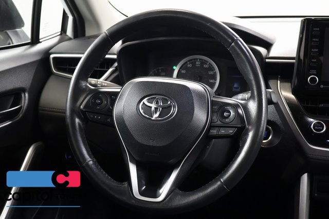 Certified 2022 Toyota Corolla Cross LE w/ Moonroof Package AWD/4WD image 16