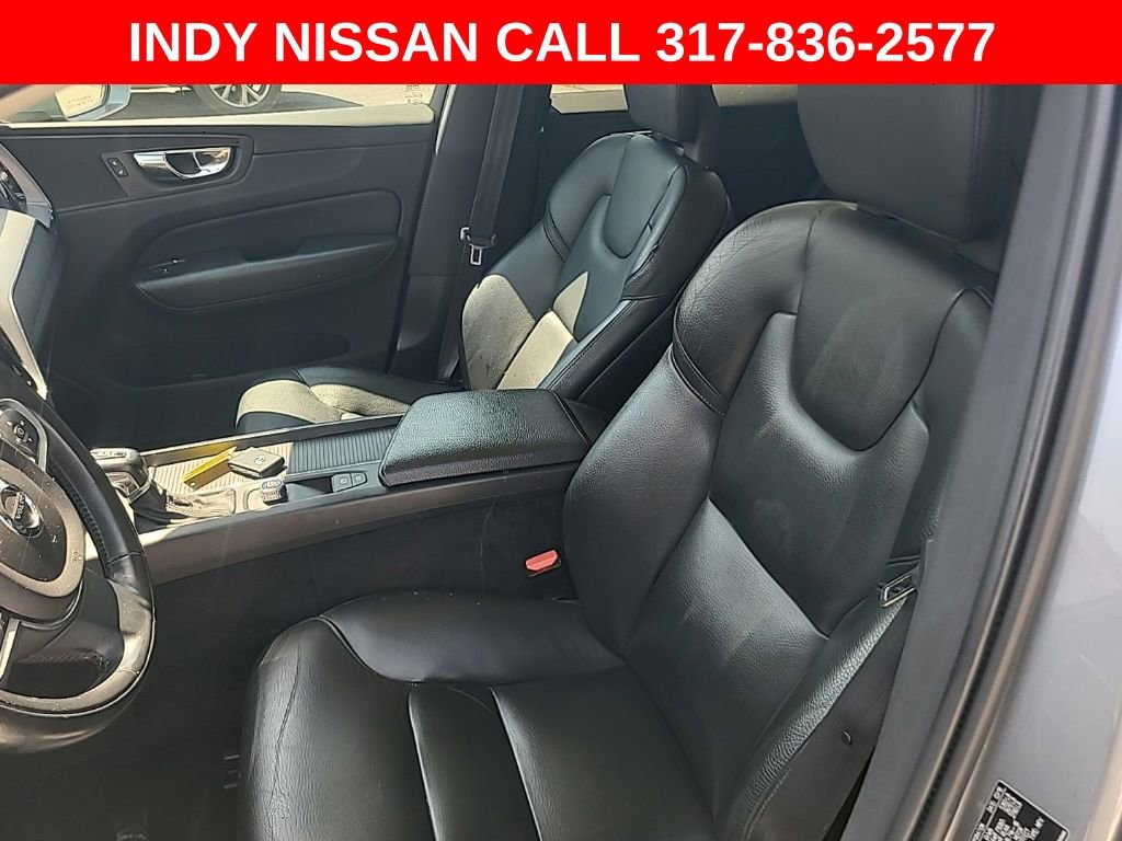 Used 2018 Volvo XC60 T5 Momentum w/ Vision Package AWD/4WD image 25