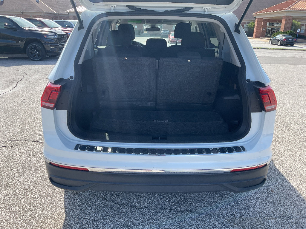 Used 2023 Volkswagen Tiguan S w/ Driver Assistance Package FWD image 15