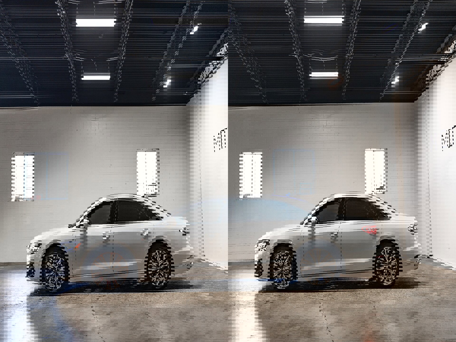 Used 2023 Audi A8 L 3.0T w/ Comfort Plus Package image 7