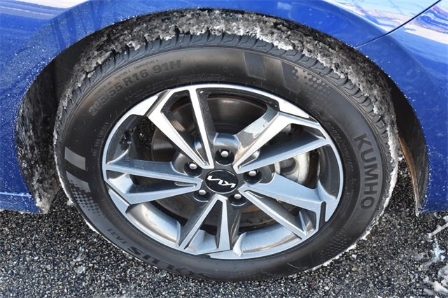 Certified 2023 Kia Forte LXS w/ LXS Technology Package image 11